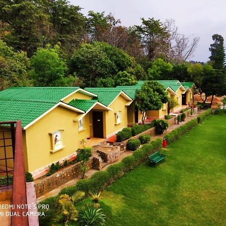Clarissa Resort Ramnagar  Exterior photo