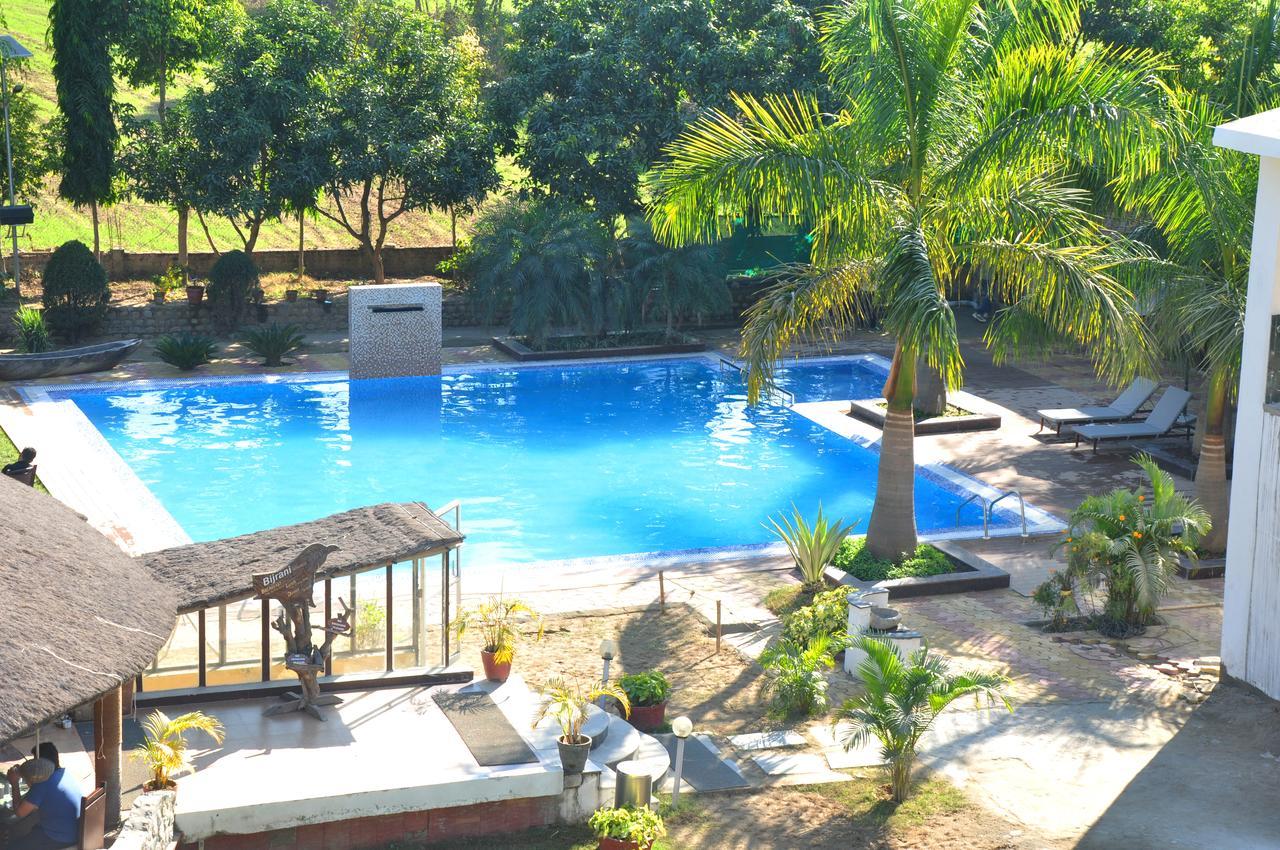 Clarissa Resort Ramnagar  Exterior photo