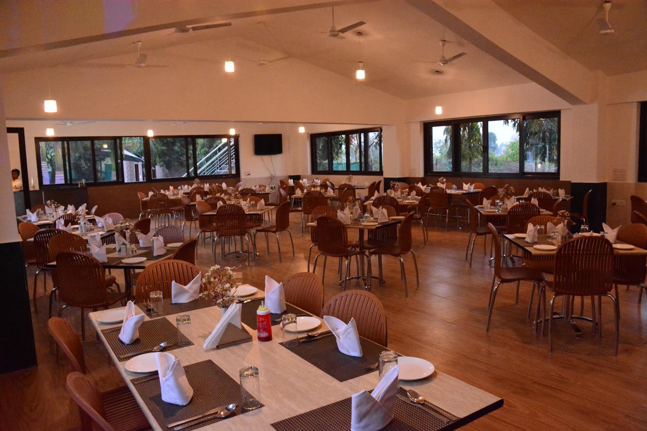 Clarissa Resort Ramnagar  Exterior photo