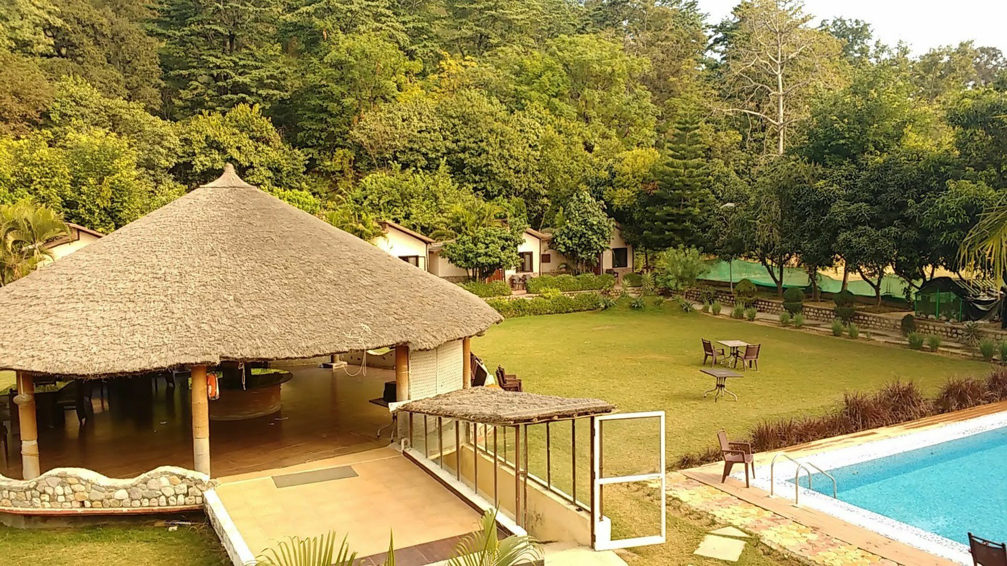 Clarissa Resort Ramnagar  Exterior photo